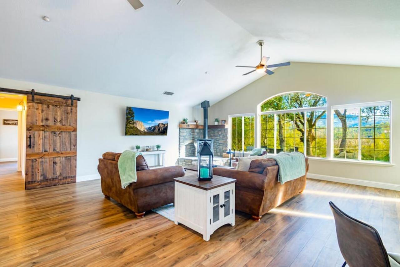 Mystic Mountain Villa, 14 Miles From Yosemite Oakhurst Exterior foto