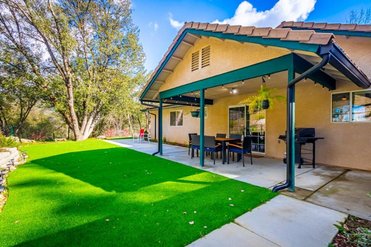 Mystic Mountain Villa, 14 Miles From Yosemite Oakhurst Exterior foto
