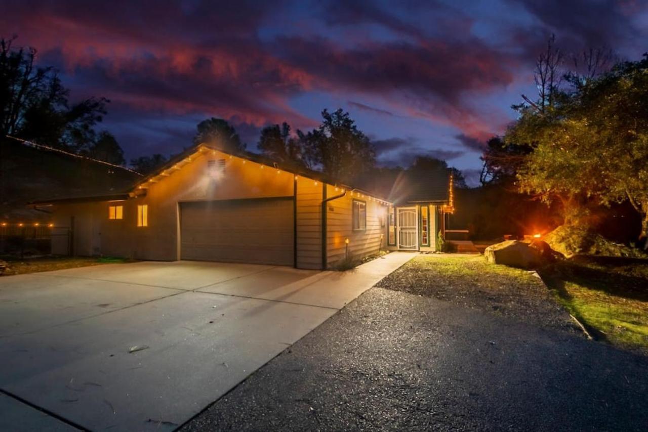 Mystic Mountain Villa, 14 Miles From Yosemite Oakhurst Exterior foto
