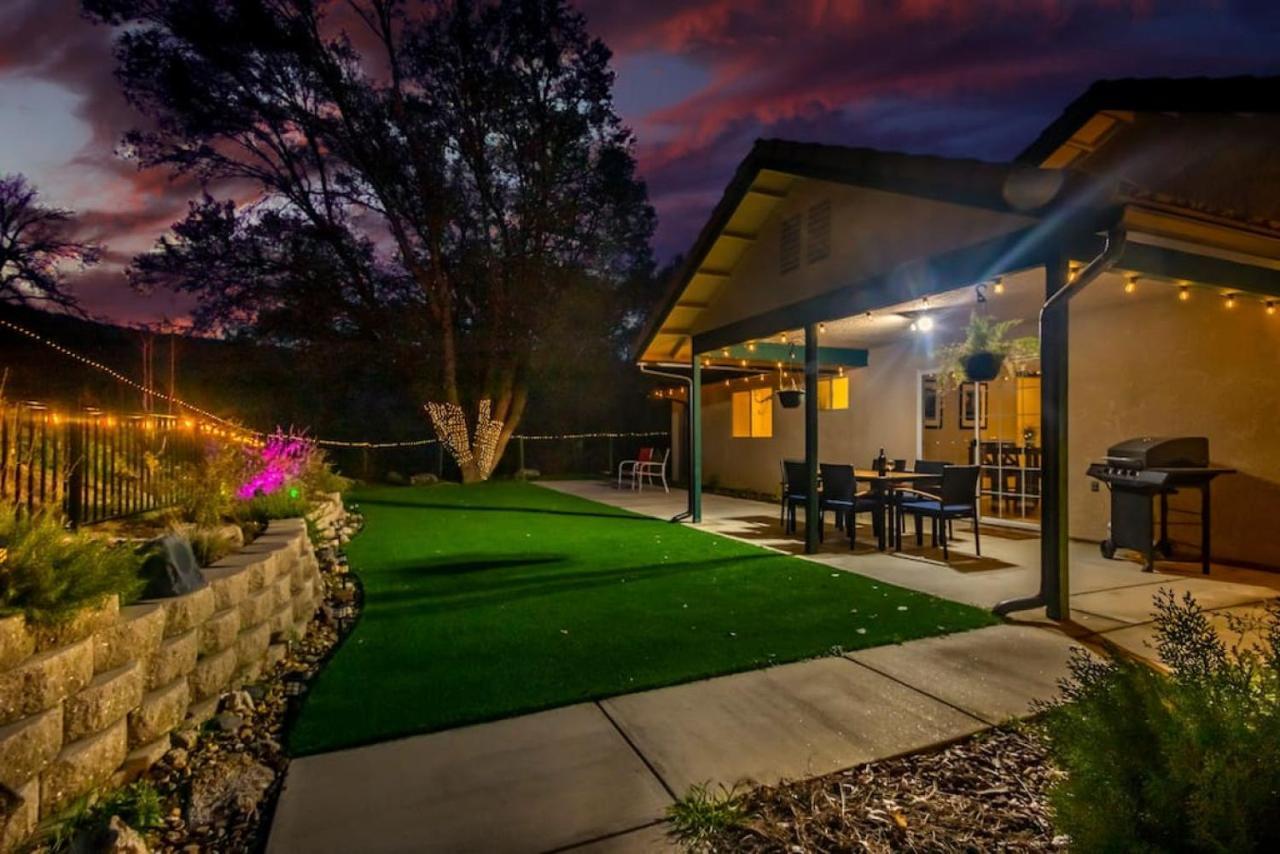 Mystic Mountain Villa, 14 Miles From Yosemite Oakhurst Exterior foto