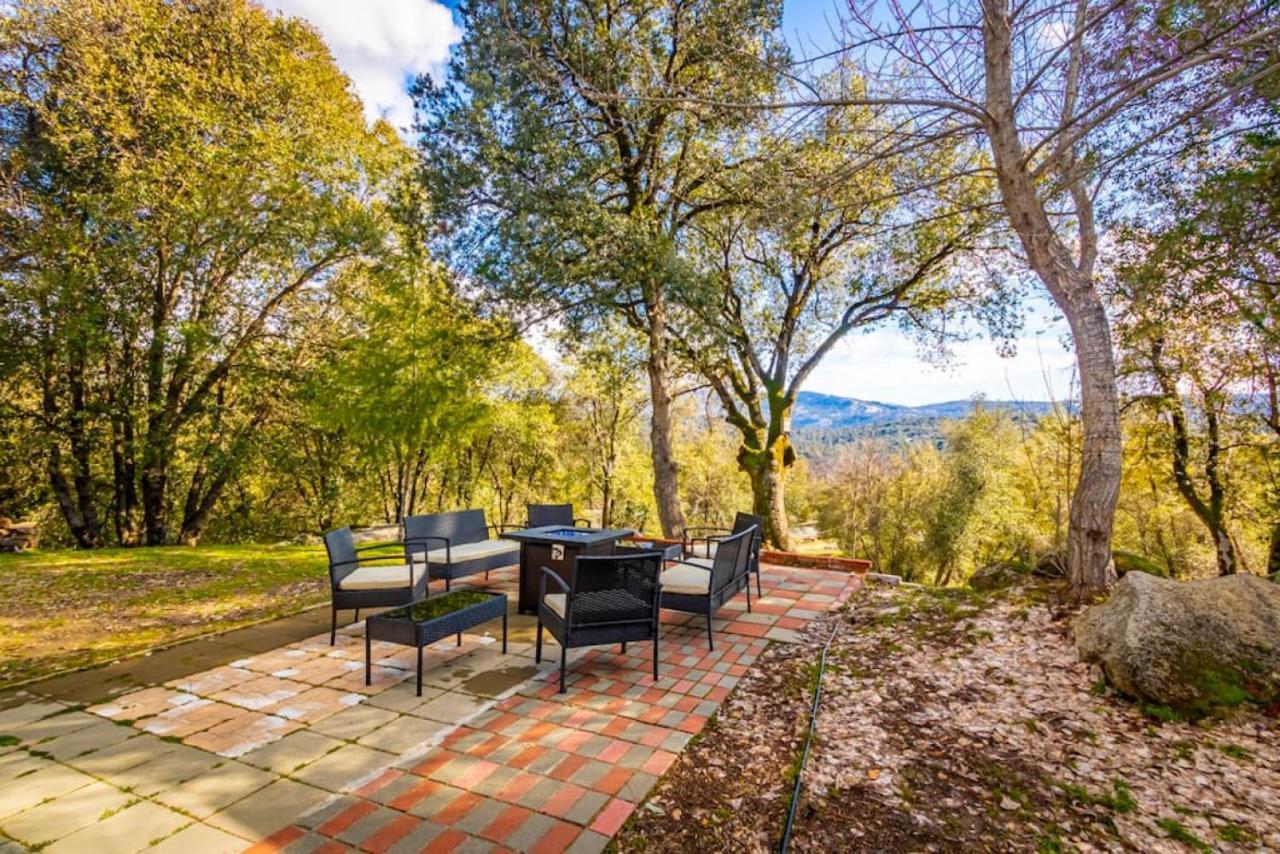 Mystic Mountain Villa, 14 Miles From Yosemite Oakhurst Exterior foto