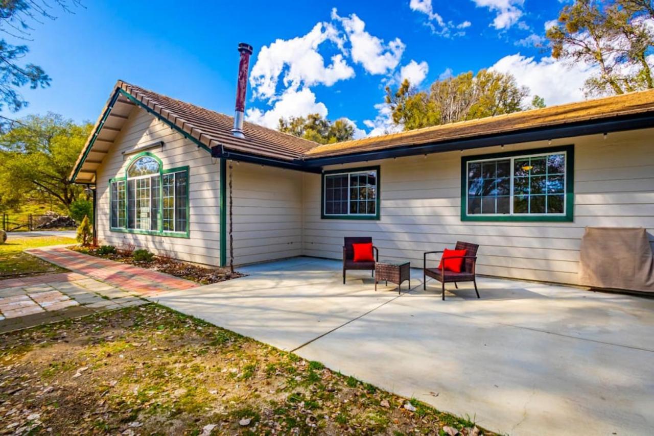 Mystic Mountain Villa, 14 Miles From Yosemite Oakhurst Exterior foto